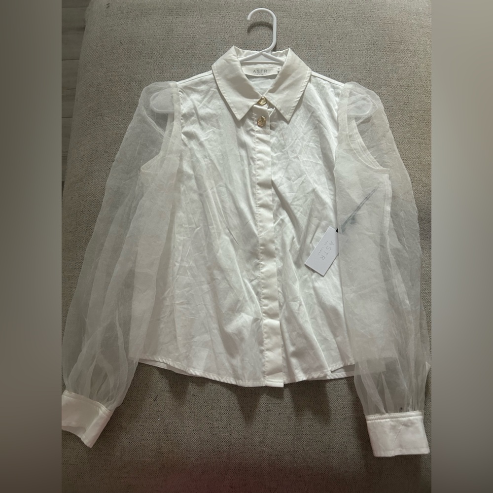 ASTR the label White Sheer Sleeve Blouse - Picture 2 of 6
